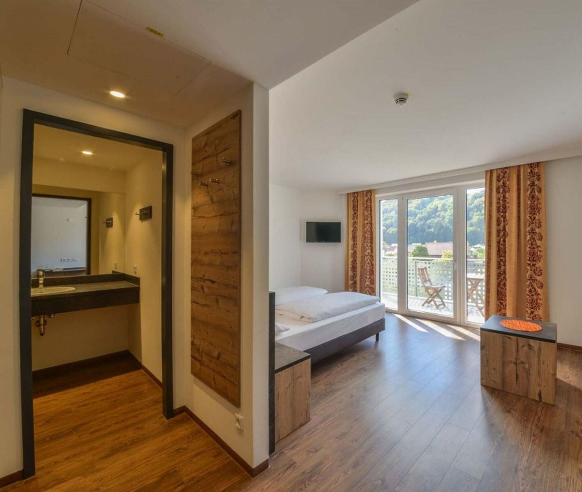 Hotel Gasthof Heckl Kinding Ngoại thất bức ảnh